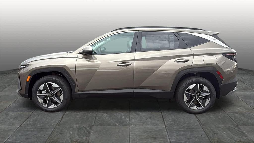 new 2025 Hyundai TUCSON Hybrid car, priced at $38,655