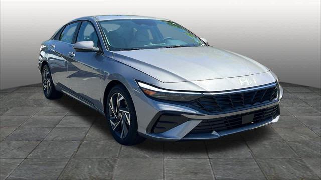new 2025 Hyundai Elantra car, priced at $28,635