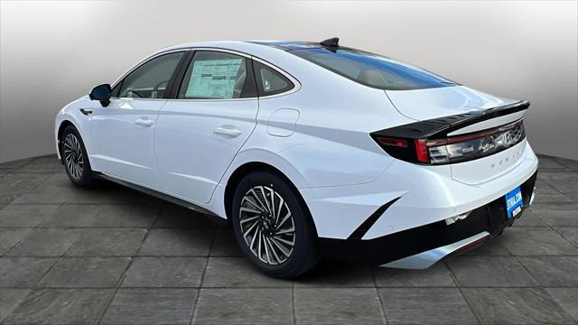 new 2025 Hyundai Sonata Hybrid car, priced at $39,625