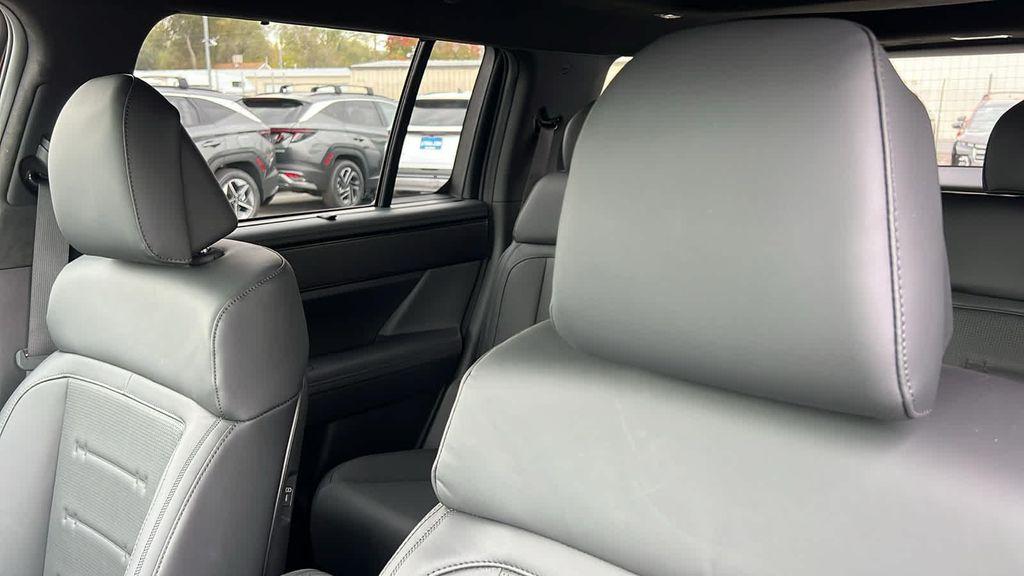 new 2026 Hyundai SANTA FE HEV car, priced at $54,265
