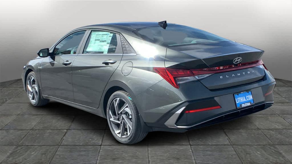 new 2024 Hyundai Elantra car, priced at $27,083