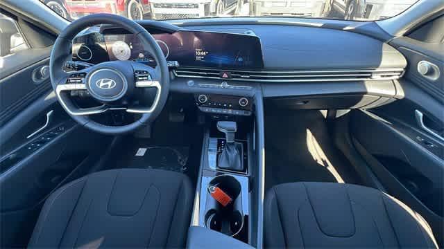 used 2025 Hyundai Elantra car, priced at $25,977