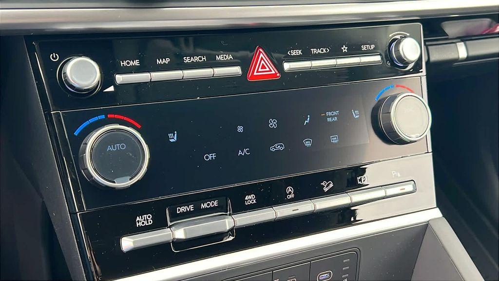 new 2025 Hyundai Santa Fe car, priced at $40,880