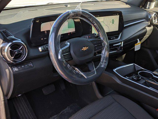 new 2026 Chevrolet Equinox car, priced at $31,995