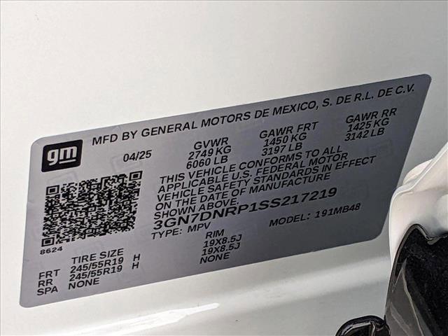 new 2025 Chevrolet Equinox EV car, priced at $37,295