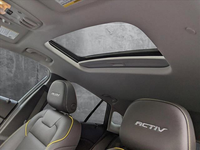 new 2025 Chevrolet Trax car, priced at $26,208
