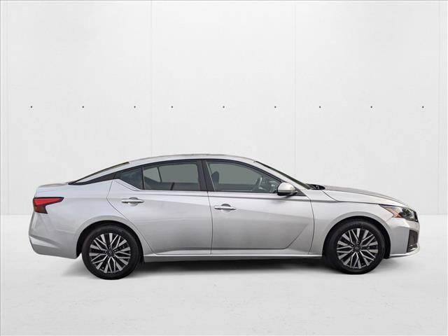 used 2023 Nissan Altima car, priced at $17,500