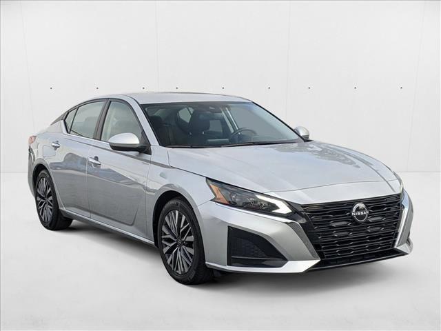 used 2023 Nissan Altima car, priced at $17,500