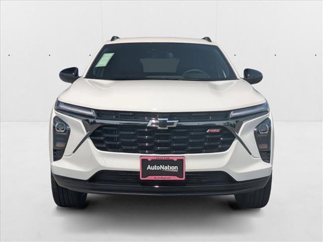 new 2025 Chevrolet Trax car, priced at $26,116