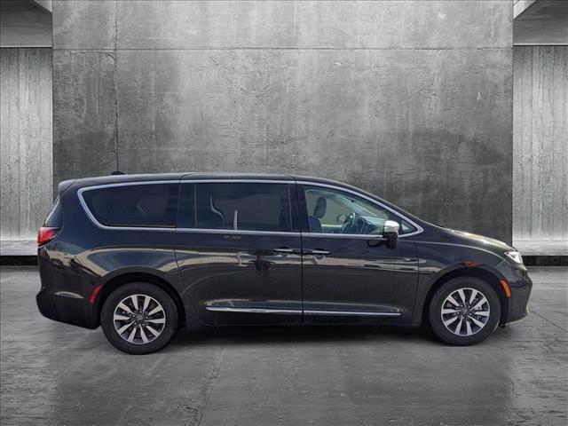 used 2023 Chrysler Pacifica Hybrid car, priced at $31,349