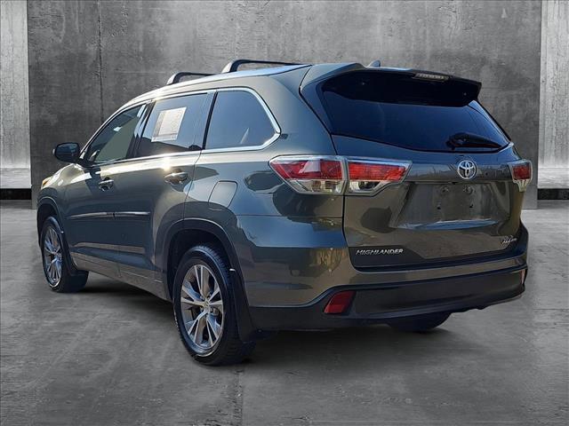 used 2015 Toyota Highlander car, priced at $20,495