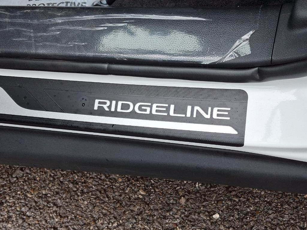 new 2025 Honda Ridgeline car, priced at $45,330