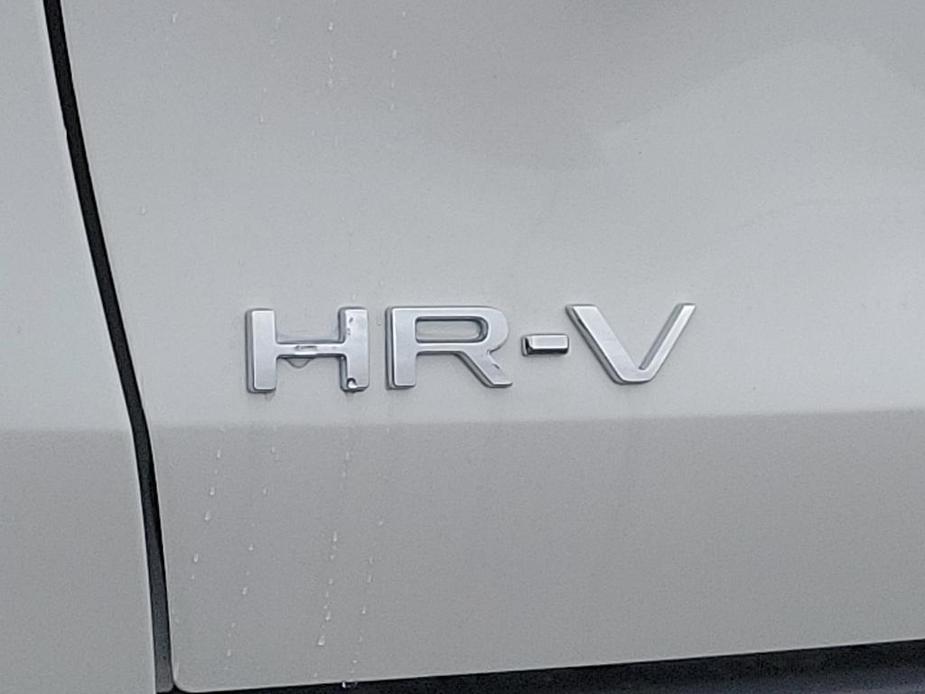 new 2025 Honda HR-V car, priced at $28,705