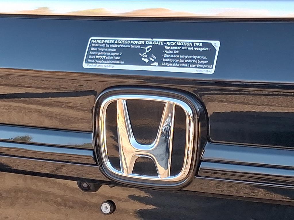 new 2025 Honda Odyssey car, priced at $52,275