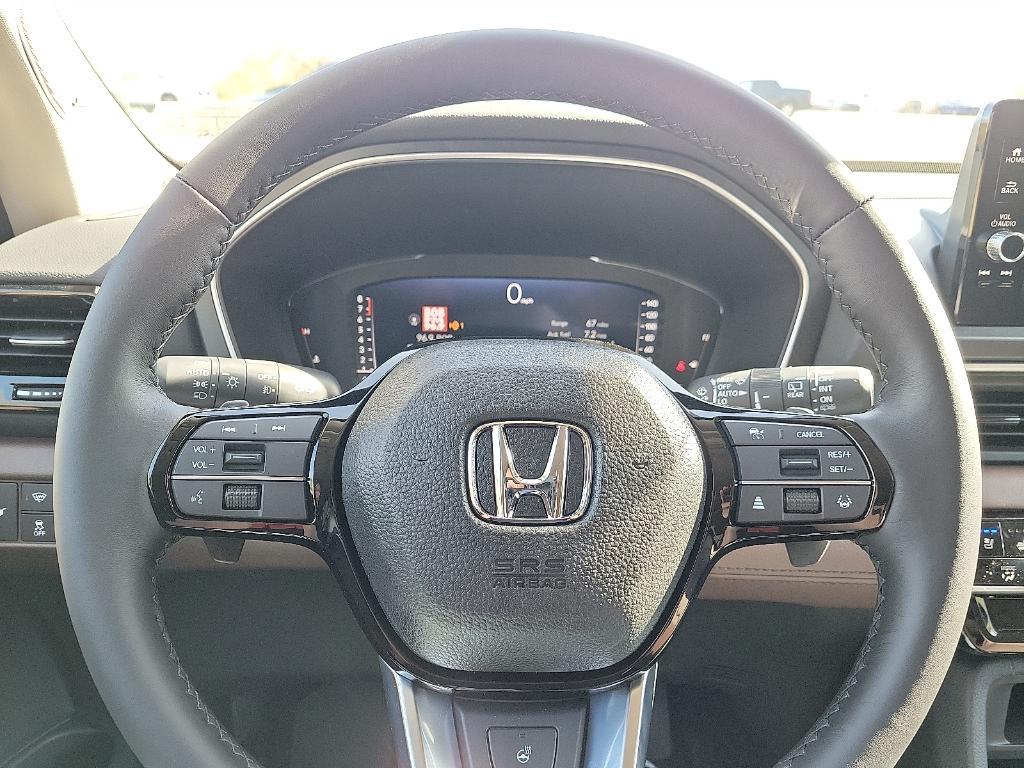 new 2025 Honda Pilot car, priced at $54,530