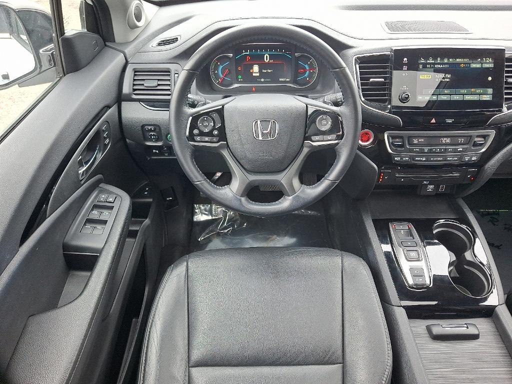 used 2022 Honda Pilot car, priced at $37,998