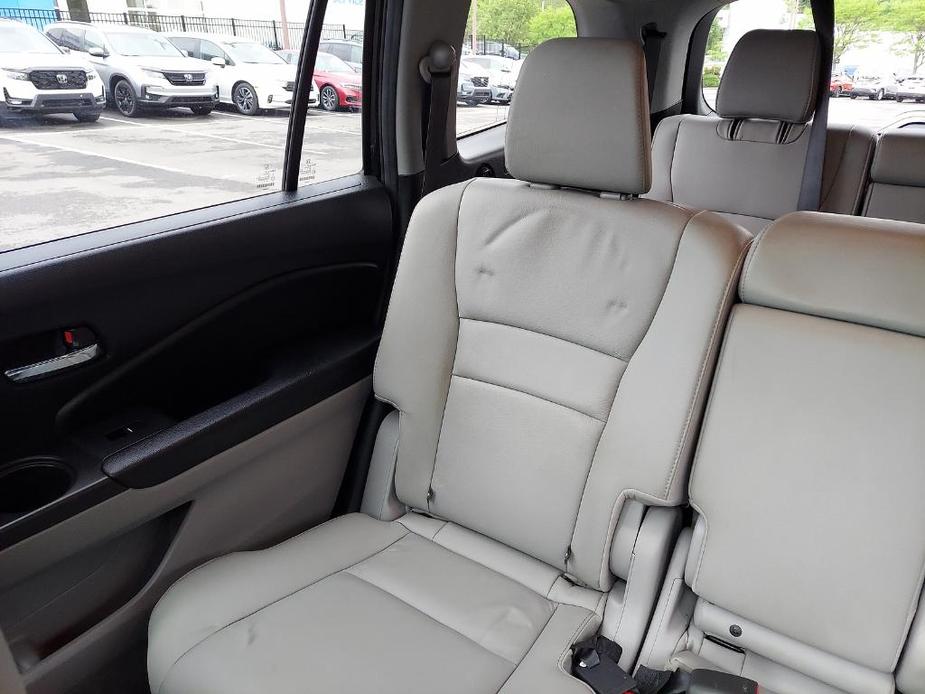 used 2016 Honda Pilot car, priced at $23,573