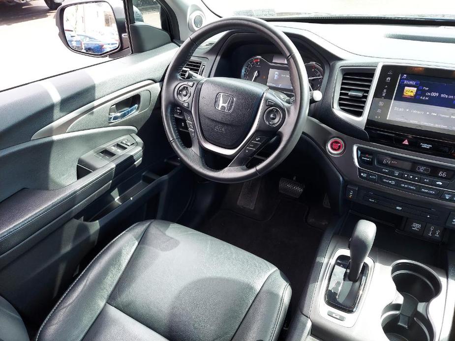 used 2018 Honda Pilot car, priced at $32,253