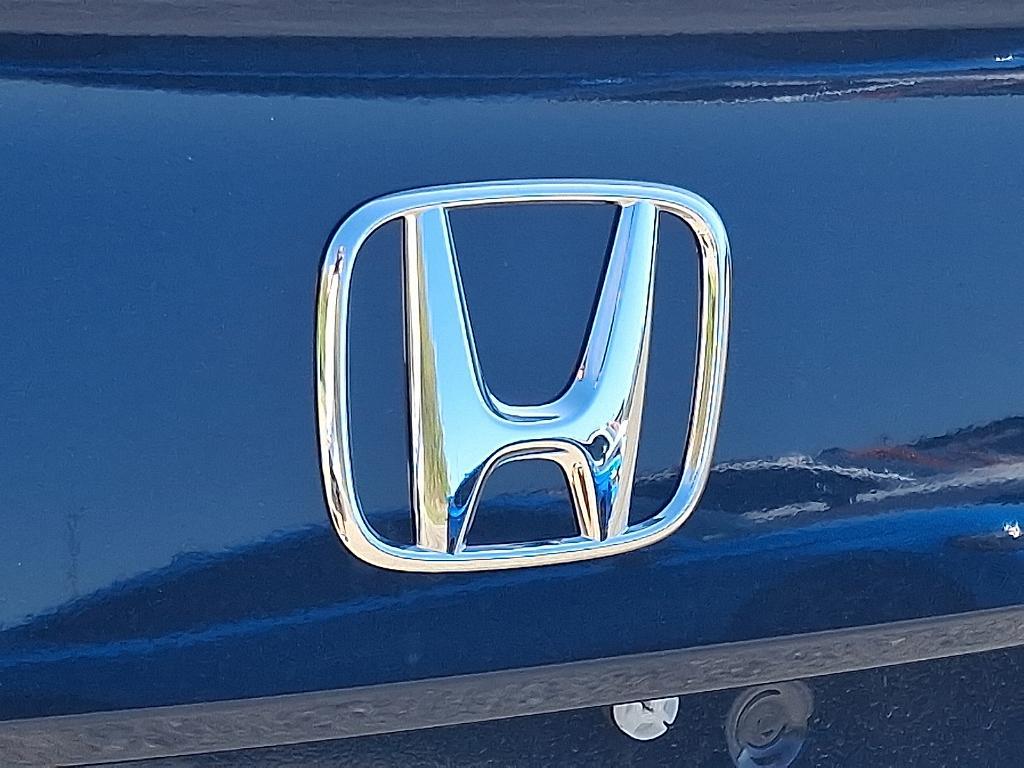 new 2025 Honda Civic Hybrid car, priced at $30,555