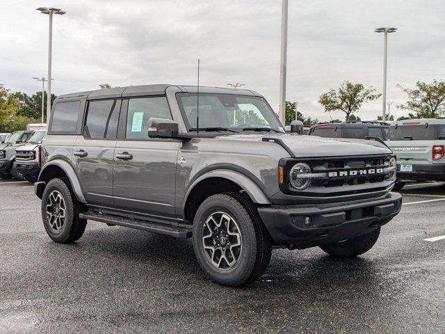 new 2024 Ford Bronco car, priced at $51,614