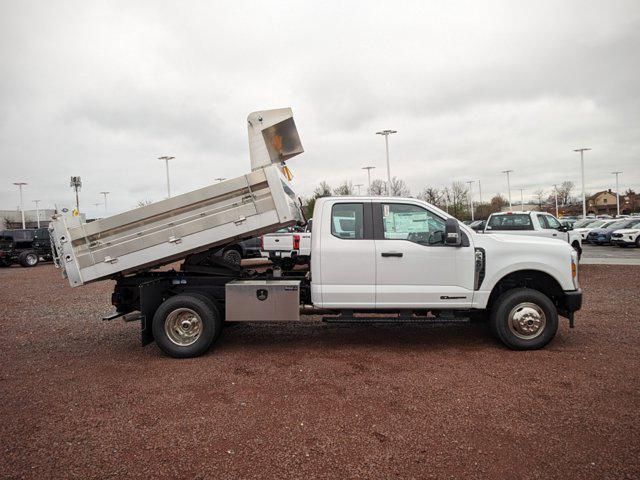 new 2024 Ford F-350 car, priced at $82,000