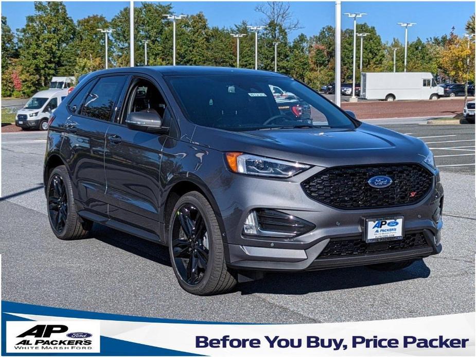 new 2022 Ford Edge car, priced at $55,025