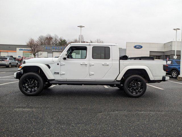 used 2021 Jeep Gladiator car, priced at $35,305