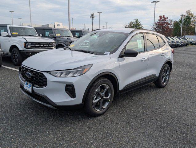 new 2025 Ford Escape car, priced at $33,470