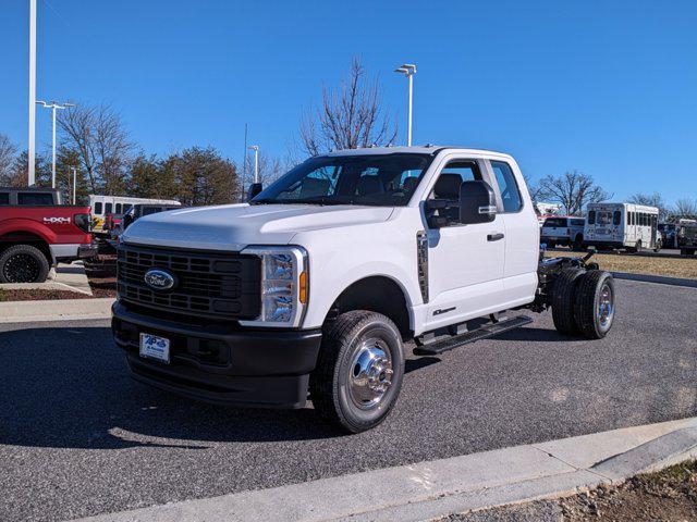 new 2024 Ford F-350 car, priced at $68,300