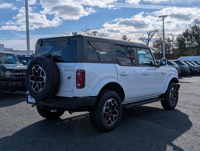 new 2024 Ford Bronco car, priced at $48,188