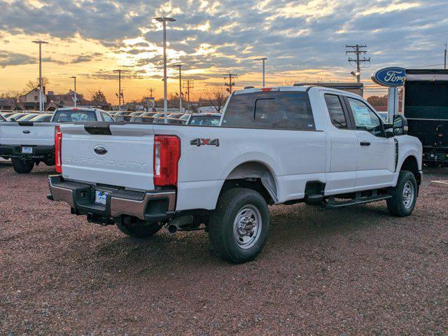 new 2024 Ford F-350 car, priced at $50,462