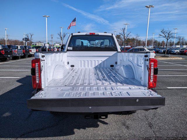 new 2024 Ford F-250 car, priced at $52,625