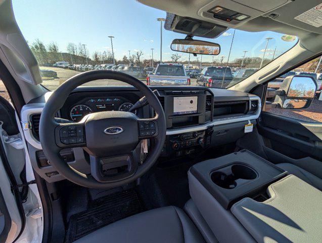 new 2024 Ford F-450 car, priced at $55,765