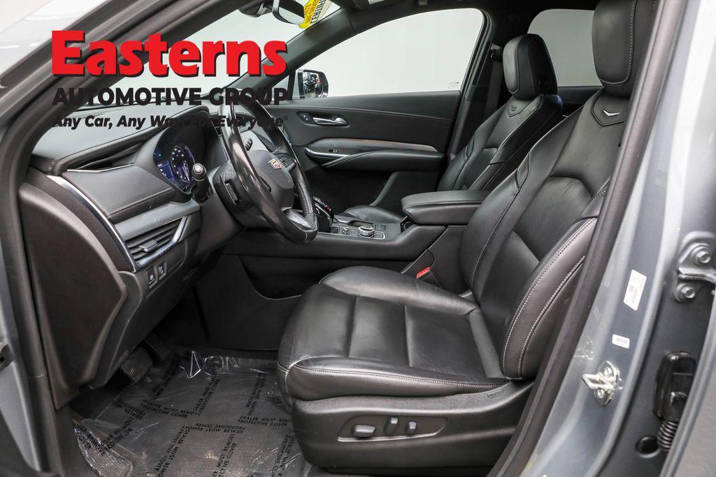 used 2023 Cadillac XT4 car, priced at $24,950