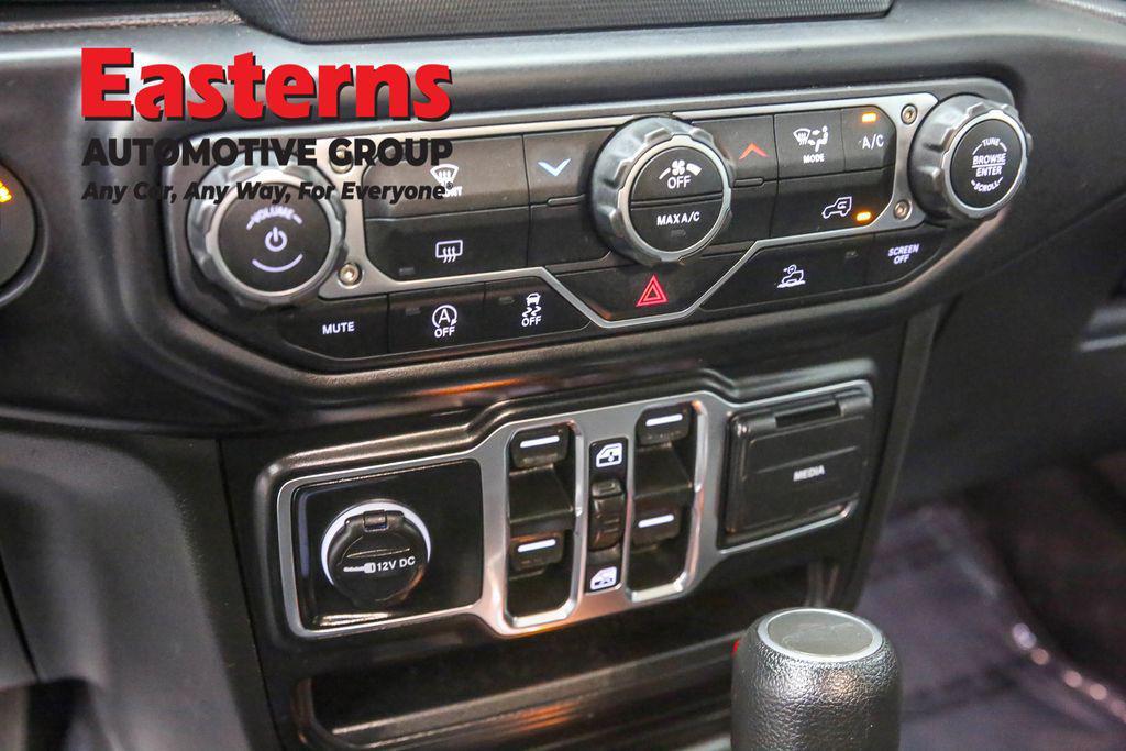 used 2023 Jeep Gladiator car, priced at $28,490