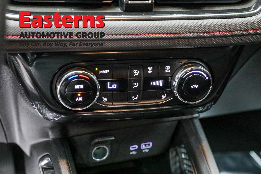 used 2024 Chevrolet TrailBlazer car, priced at $25,490