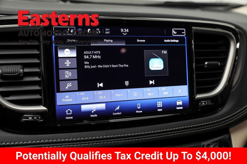 used 2023 Chrysler Pacifica Hybrid car, priced at $25,775