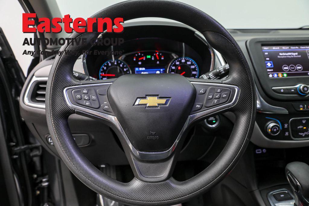 used 2022 Chevrolet Equinox car, priced at $19,375