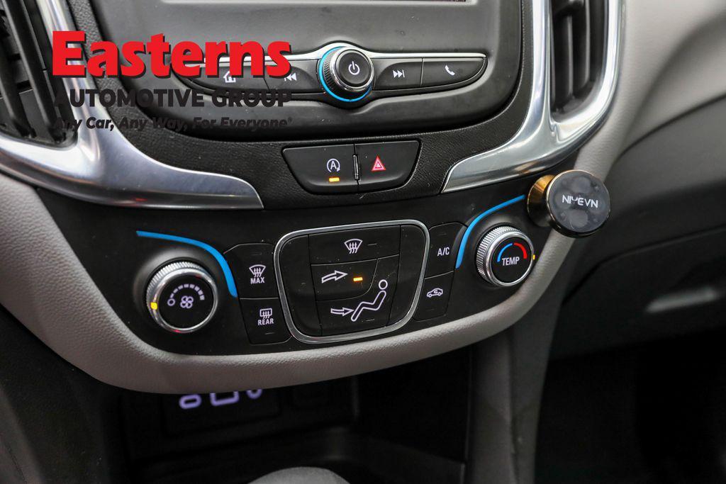 used 2022 Chevrolet Equinox car, priced at $19,375