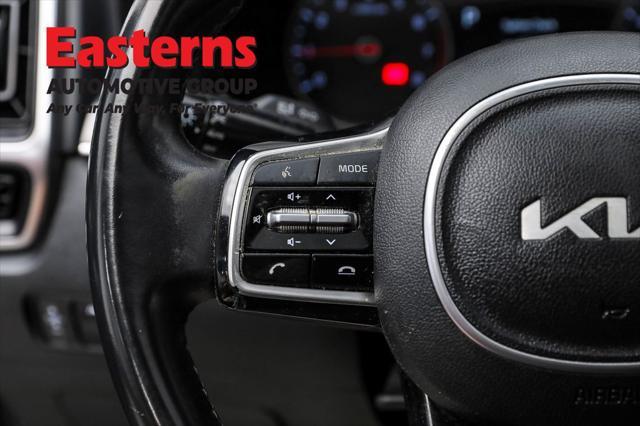 used 2022 Kia Sorento car, priced at $25,490