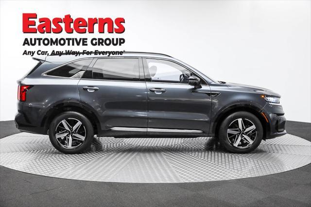 used 2022 Kia Sorento car, priced at $25,490