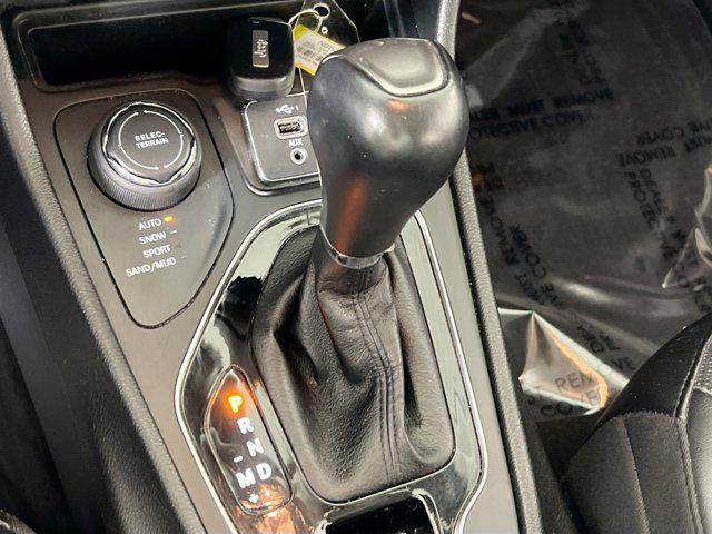 used 2022 Jeep Cherokee car, priced at $21,776