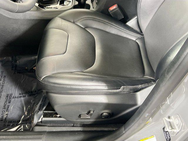 used 2022 Jeep Cherokee car, priced at $23,690