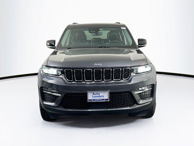 used 2022 Jeep Grand Cherokee car, priced at $35,156