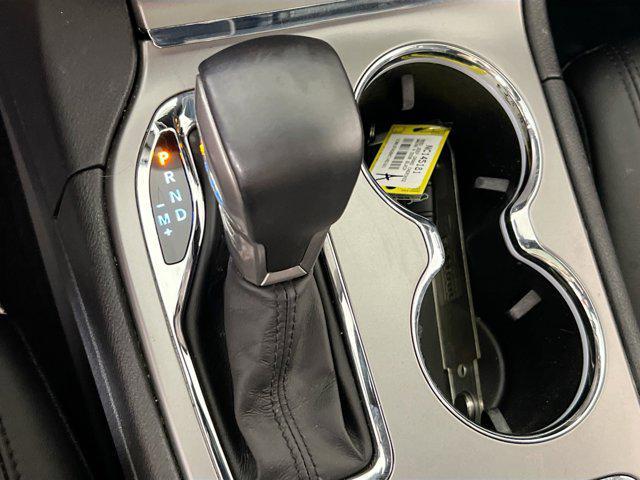 used 2022 Jeep Grand Cherokee car, priced at $30,589