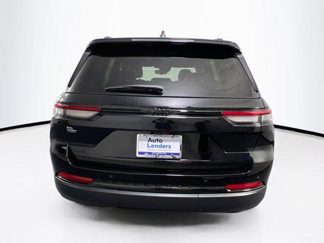 used 2023 Jeep Grand Cherokee car, priced at $35,291