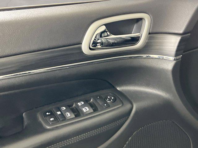 used 2022 Jeep Grand Cherokee car, priced at $30,246