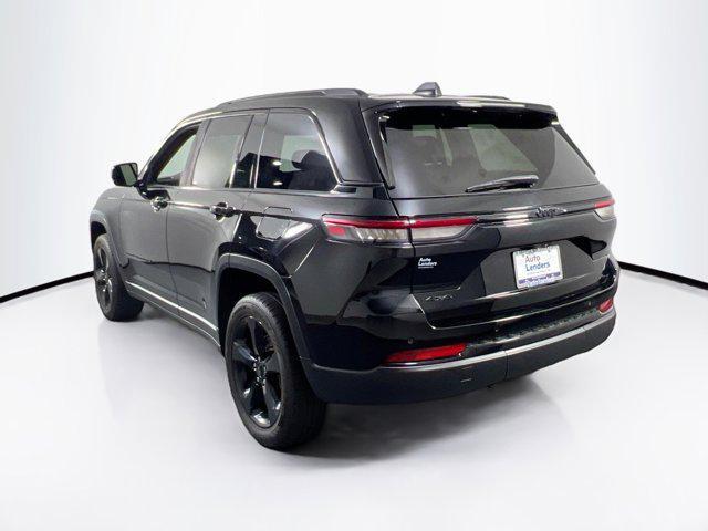 used 2023 Jeep Grand Cherokee car, priced at $35,995