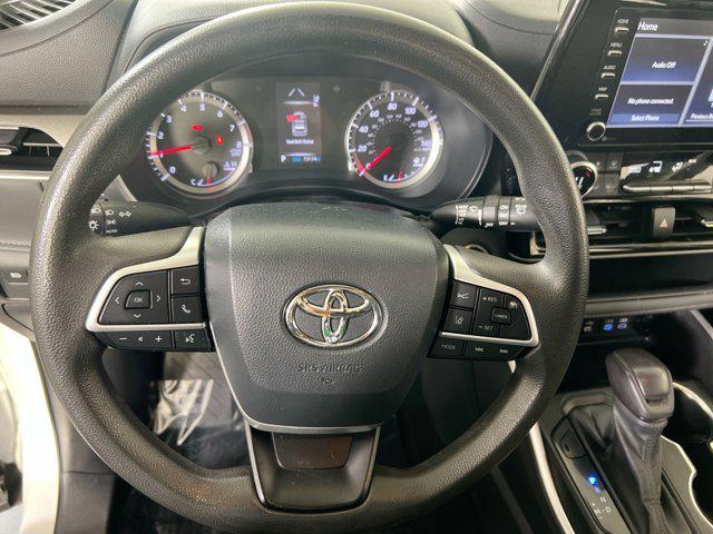 used 2022 Toyota Highlander car, priced at $28,301