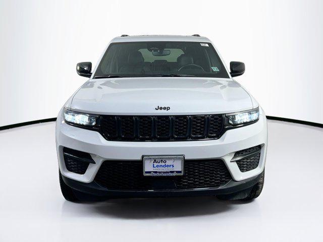 used 2022 Jeep Grand Cherokee car, priced at $32,537